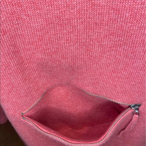 Comfy pullover sweater with front pocket - Picture 5 of 7